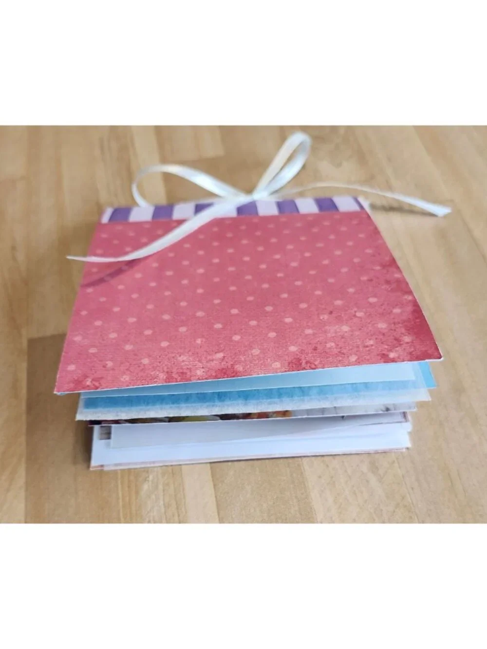 Junk journal Handmade 64 pages Colorful